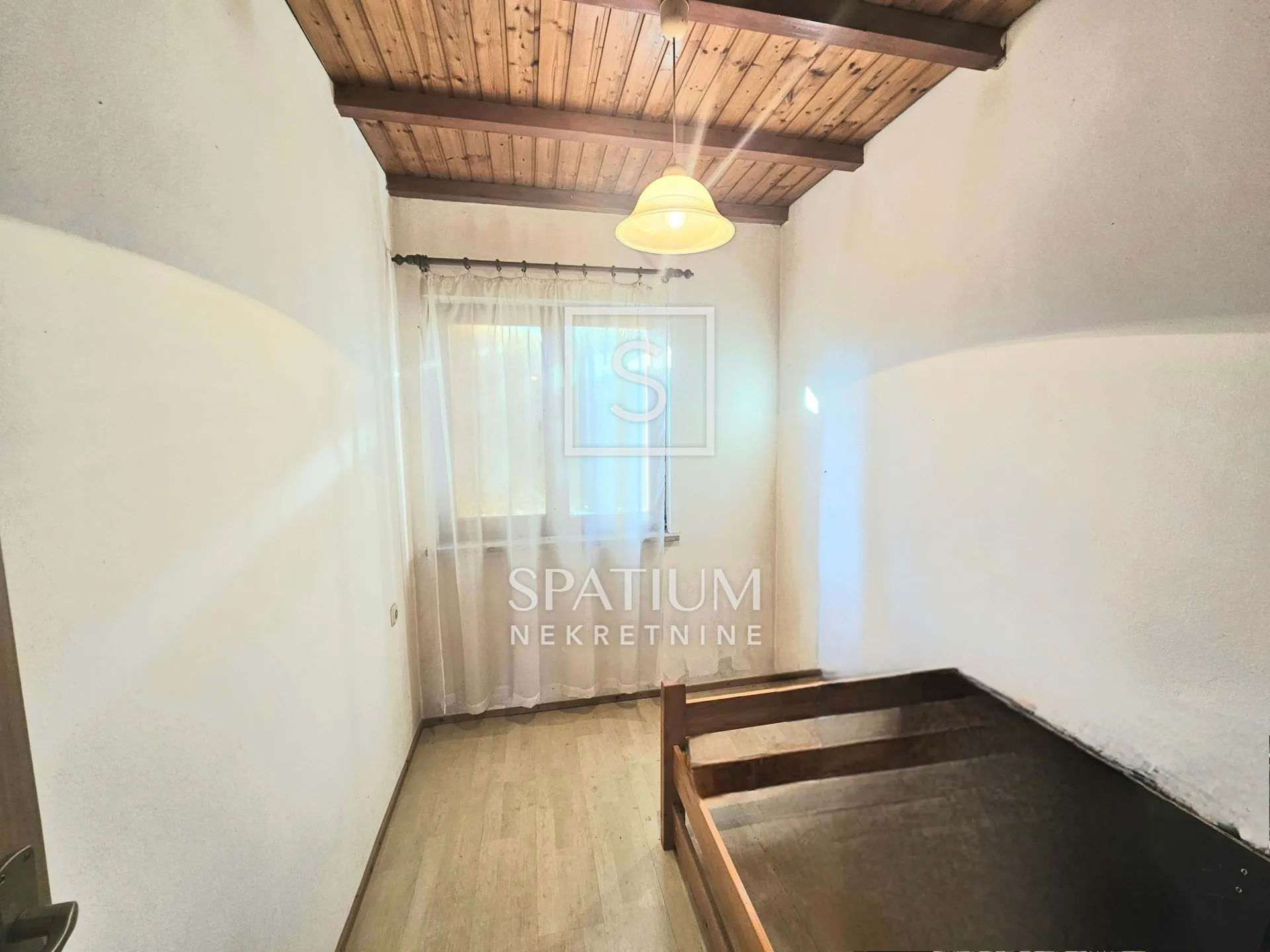 labin, samostojeća kuća - slika 10