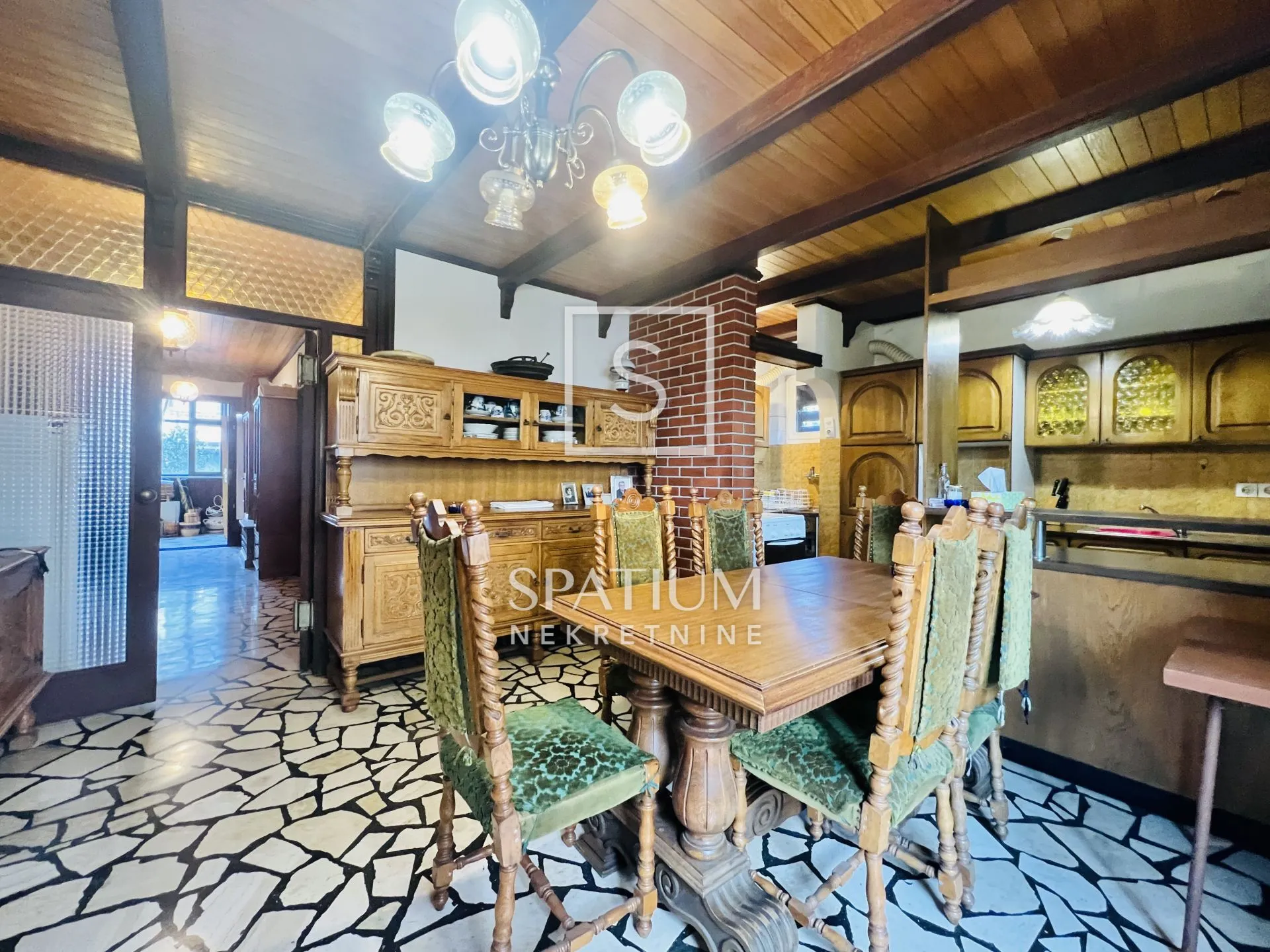 crikvenica, samostojeća kuća s 11 apartmana - slika 2