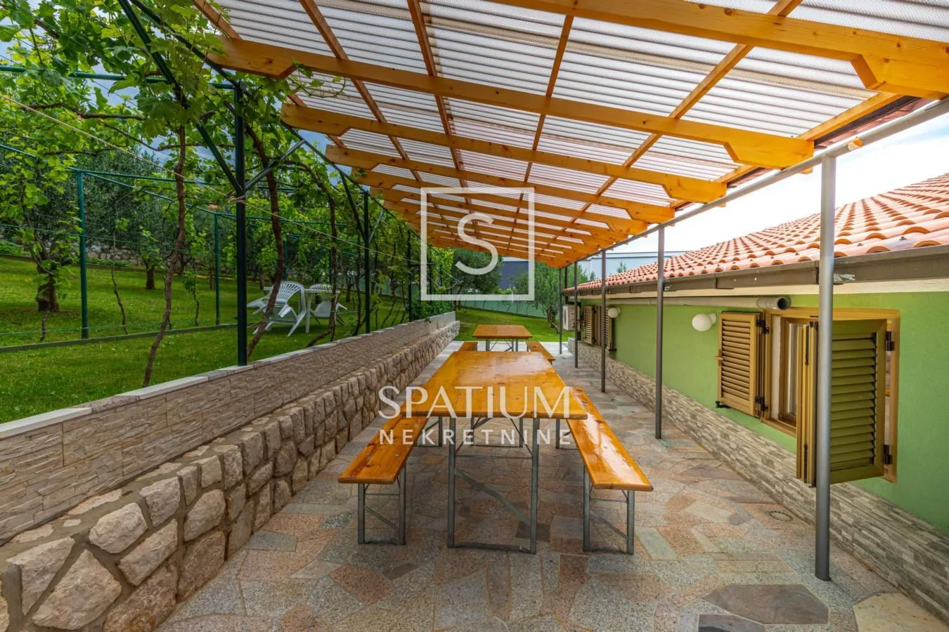crikvenica, dvije apartmanske kuće i maslinik - slika 23