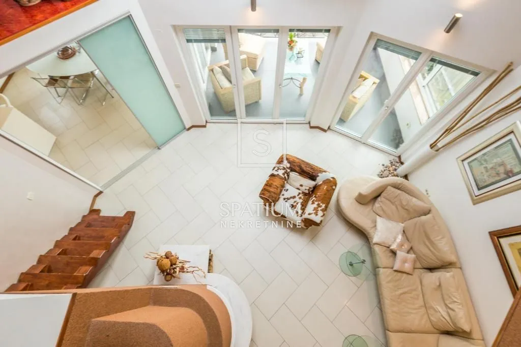 opatija, vila sa četiri stana na vrhunskoj lokaciji - slika 32