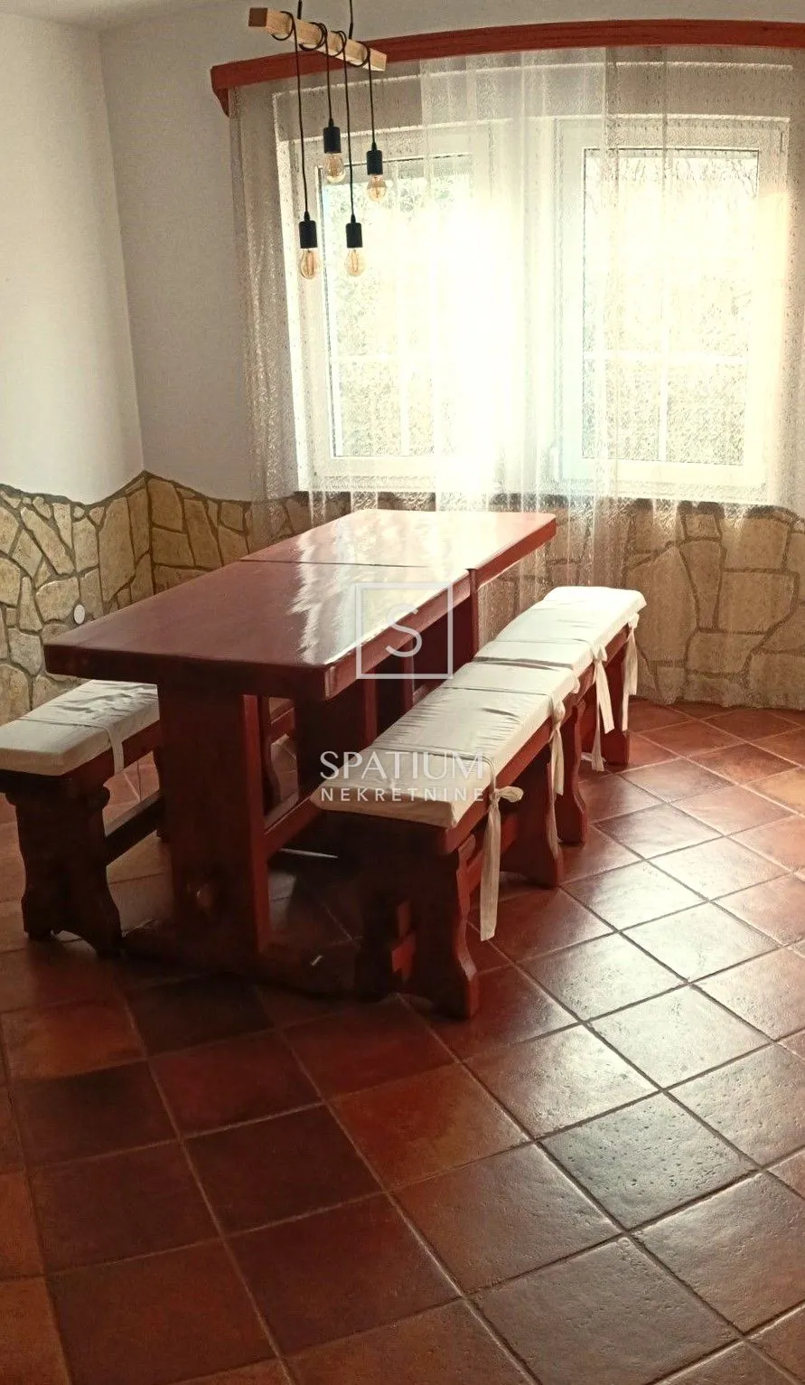pula, kuća s tri stana na mirnoj lokaciji - slika 19
