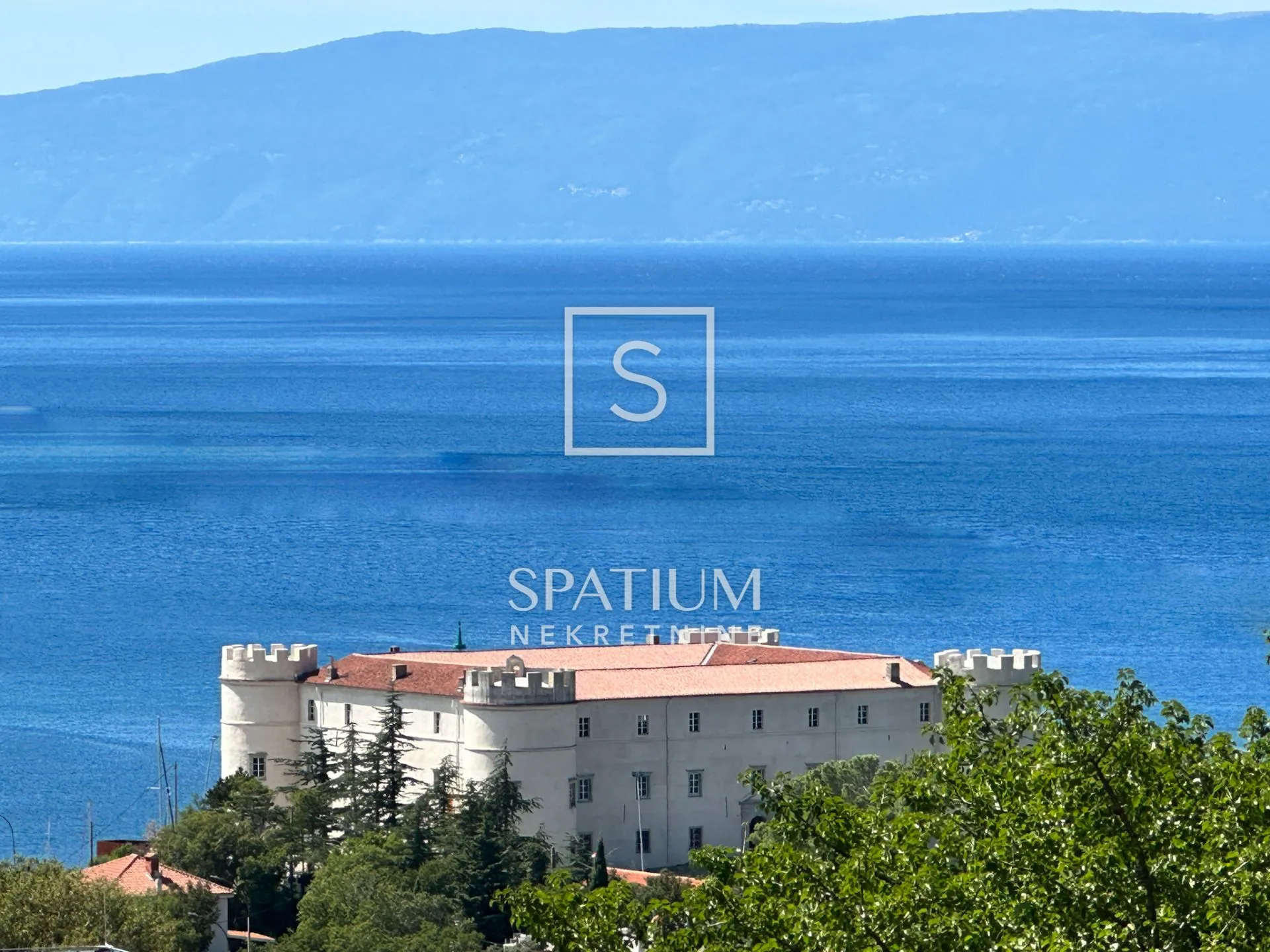 kraljevica, kuća sa dva stana i velikom okućnicom - slika 27