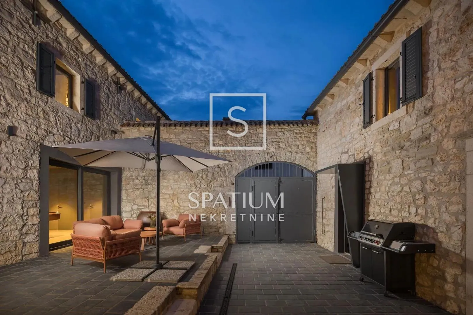 poreč, luksuzna autentična kamena vila - slika 40