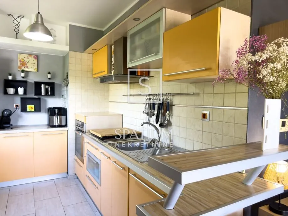 škurinje, dvosoban stan sa dnevnim boravkom - slika 5