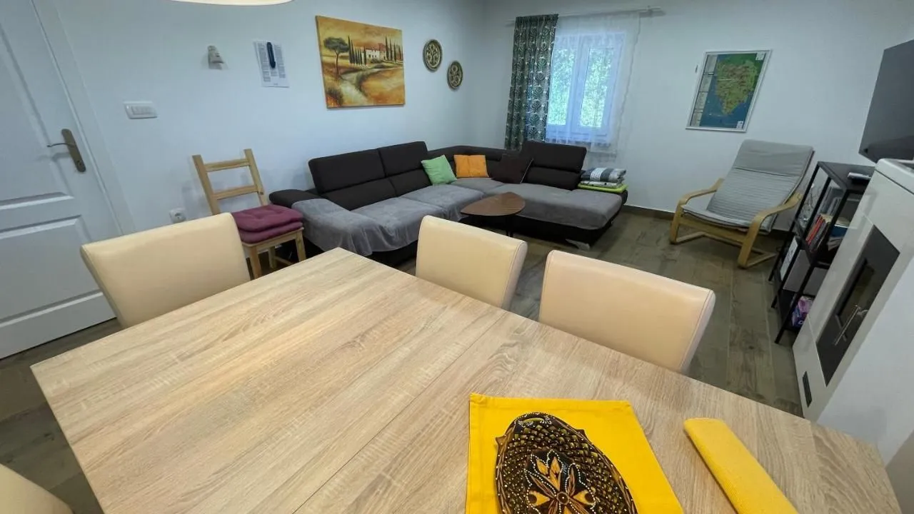 poreč, valkarin, samostojeća kamena kuća s bazenom - slika 2