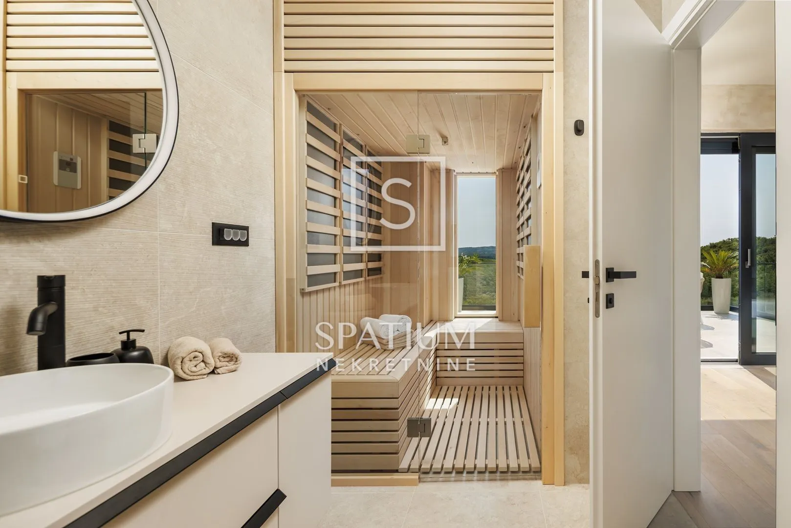 labin, okolica, kuća s bazenom i wellnessom - slika 20