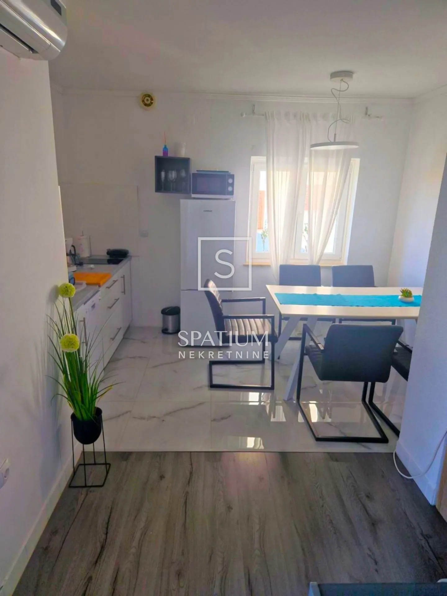 malinska, kuća s dva bazena - slika 41