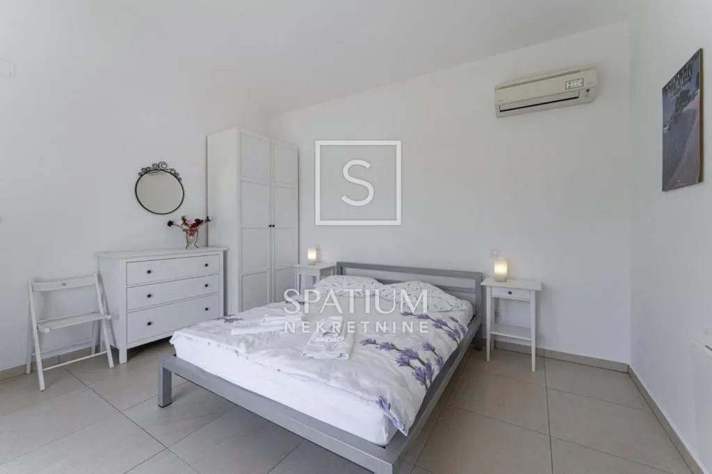 istra, vila s bazenom - slika 9
