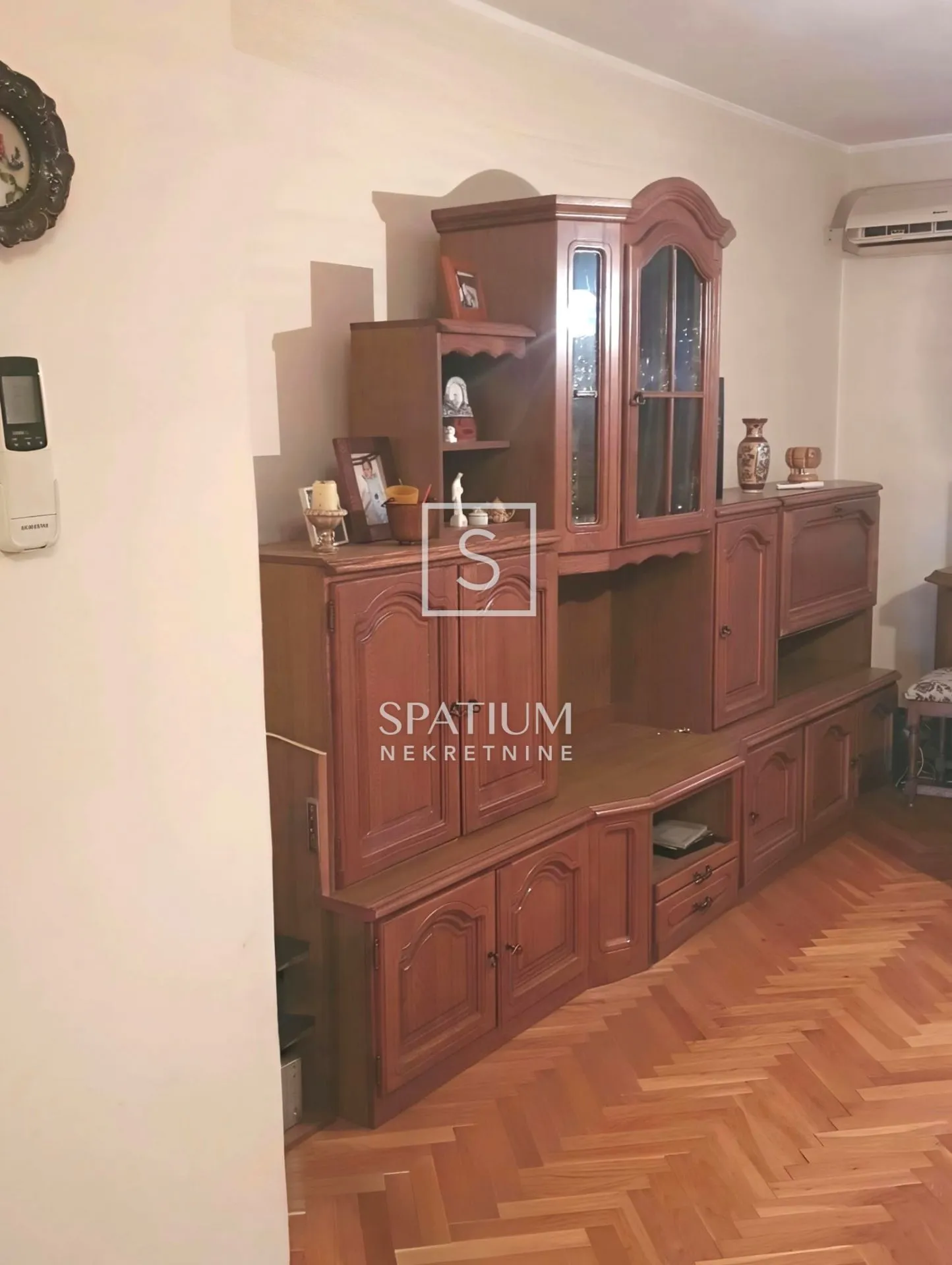 osijek, kuća s tri stana i poslovnim prostorom - slika 3