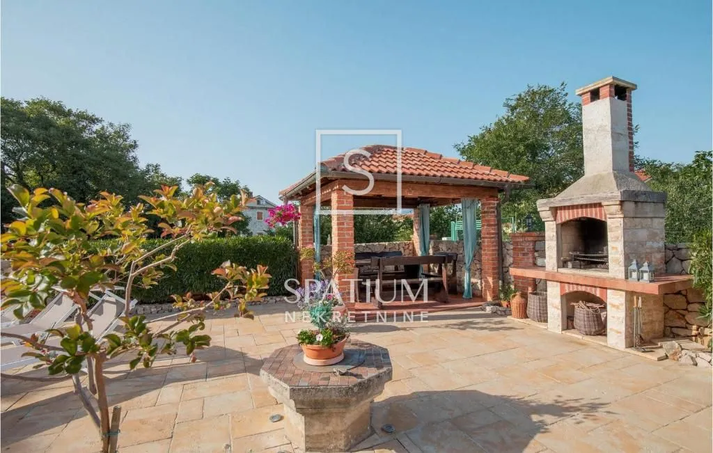 krk, klimno, vila u blizini mora - slika 34