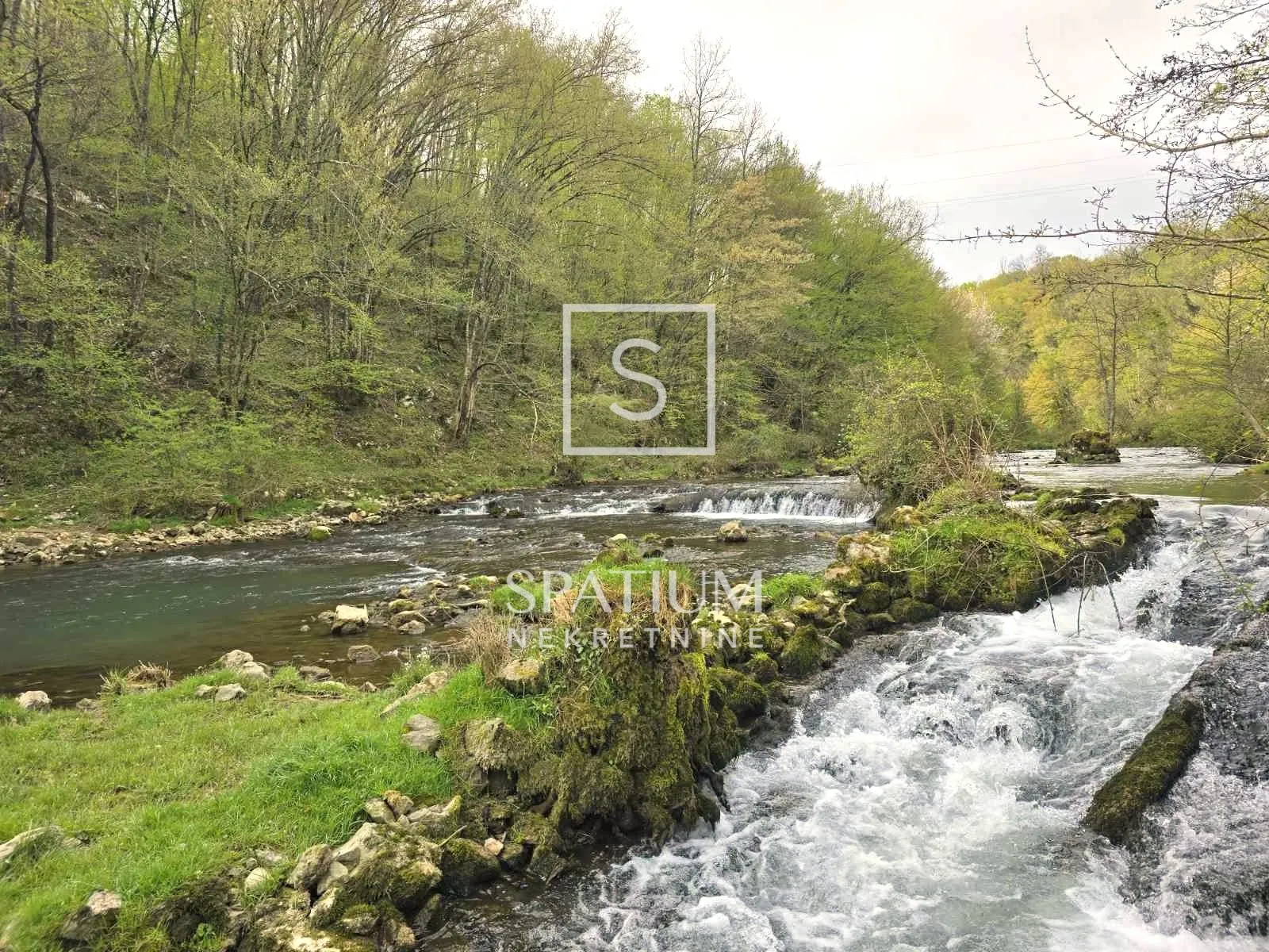 ogulin - okolica, građevinski teren s tri objekta - slika 5