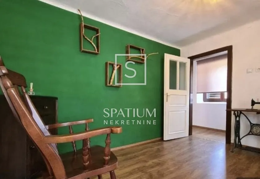 svetvinčenat, kuća sa dvorištem - slika 9