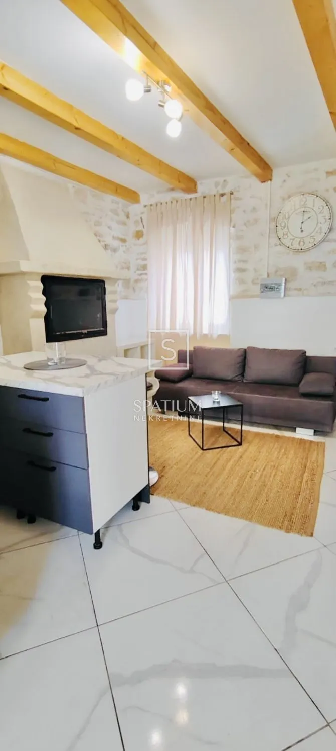 galižana, vodnjan, autohtona kamena kuća - slika 9