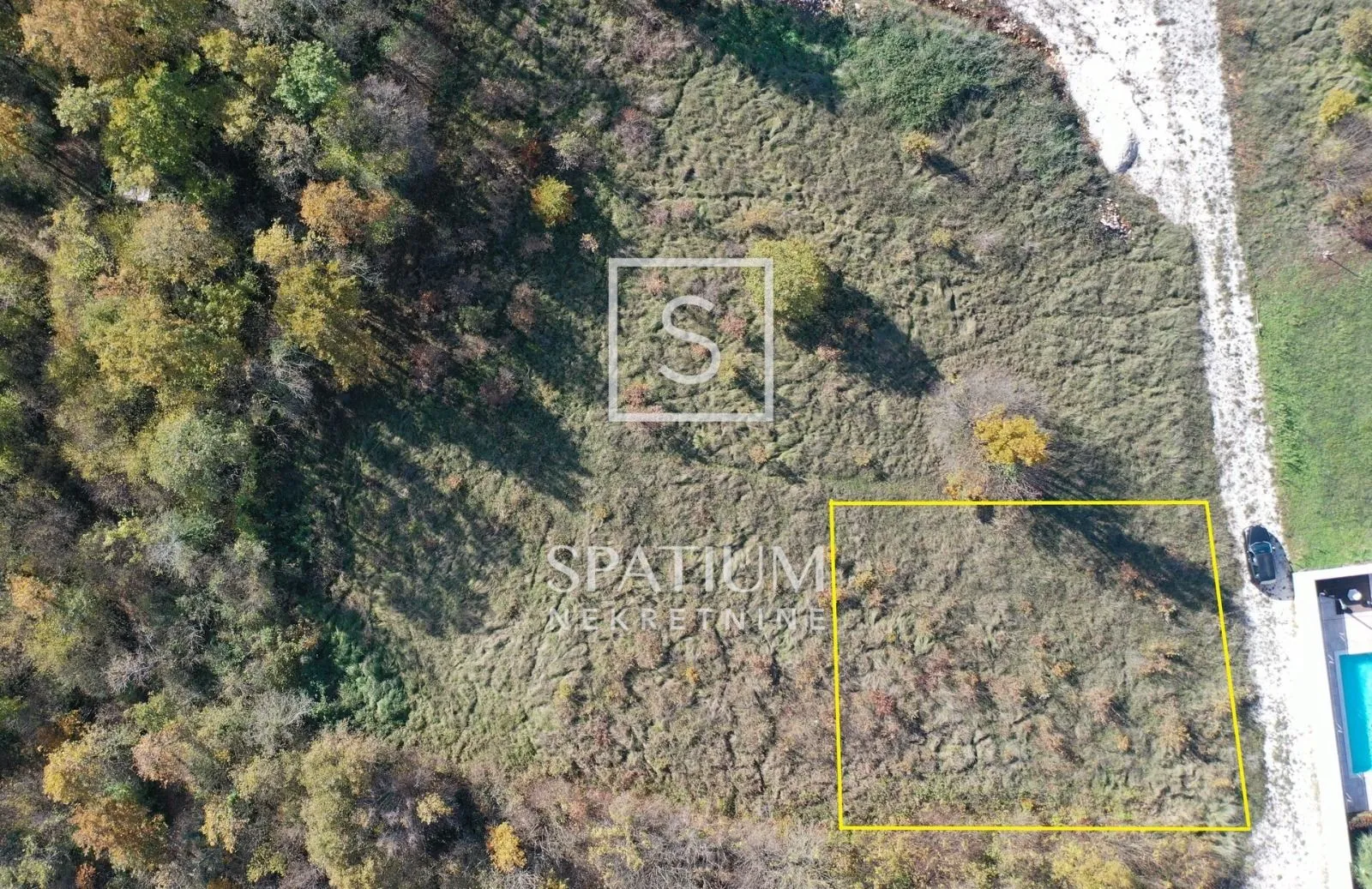 Tinjan, Građevinsko Zemljište Pravilnog Oblika Površine 600m2 - Kringa, Tinjan
