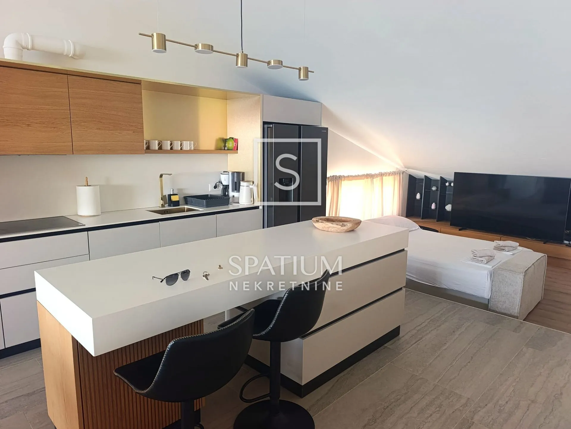 pag, dvoetažni penthouse prvi red uz more - slika 4
