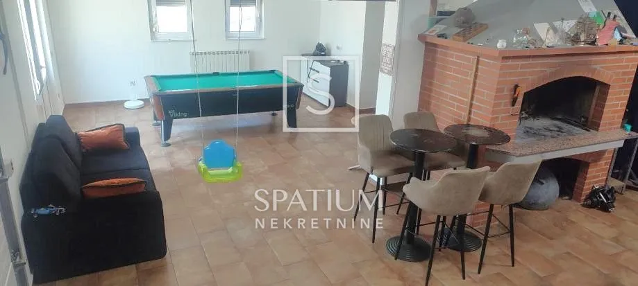 krasica, kuća novije gradnje s okućnicom i pogledom na more - slika 12