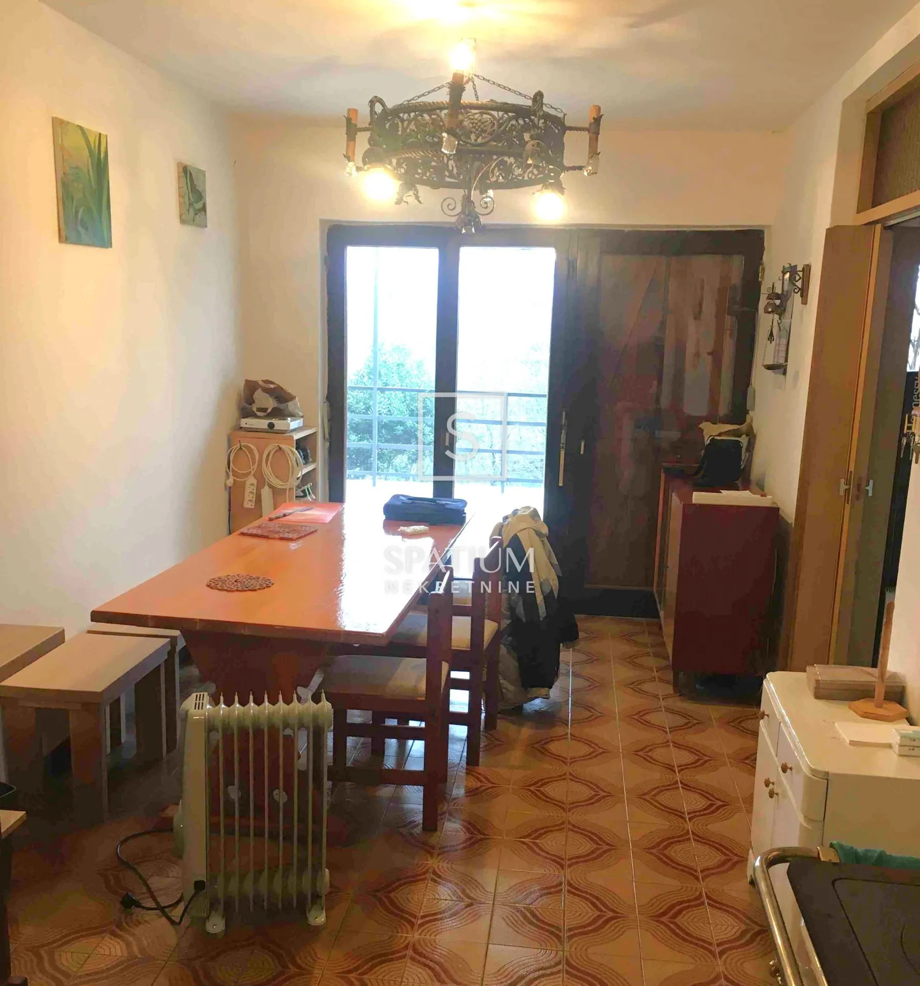 trget, kuća s lijepim pogledom - slika 7