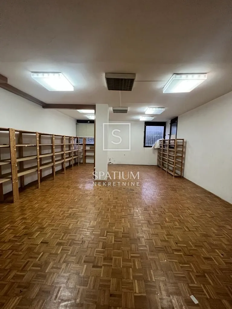 podmurvice, višenamjenski poslovni prostor u blizini centra - slika 4