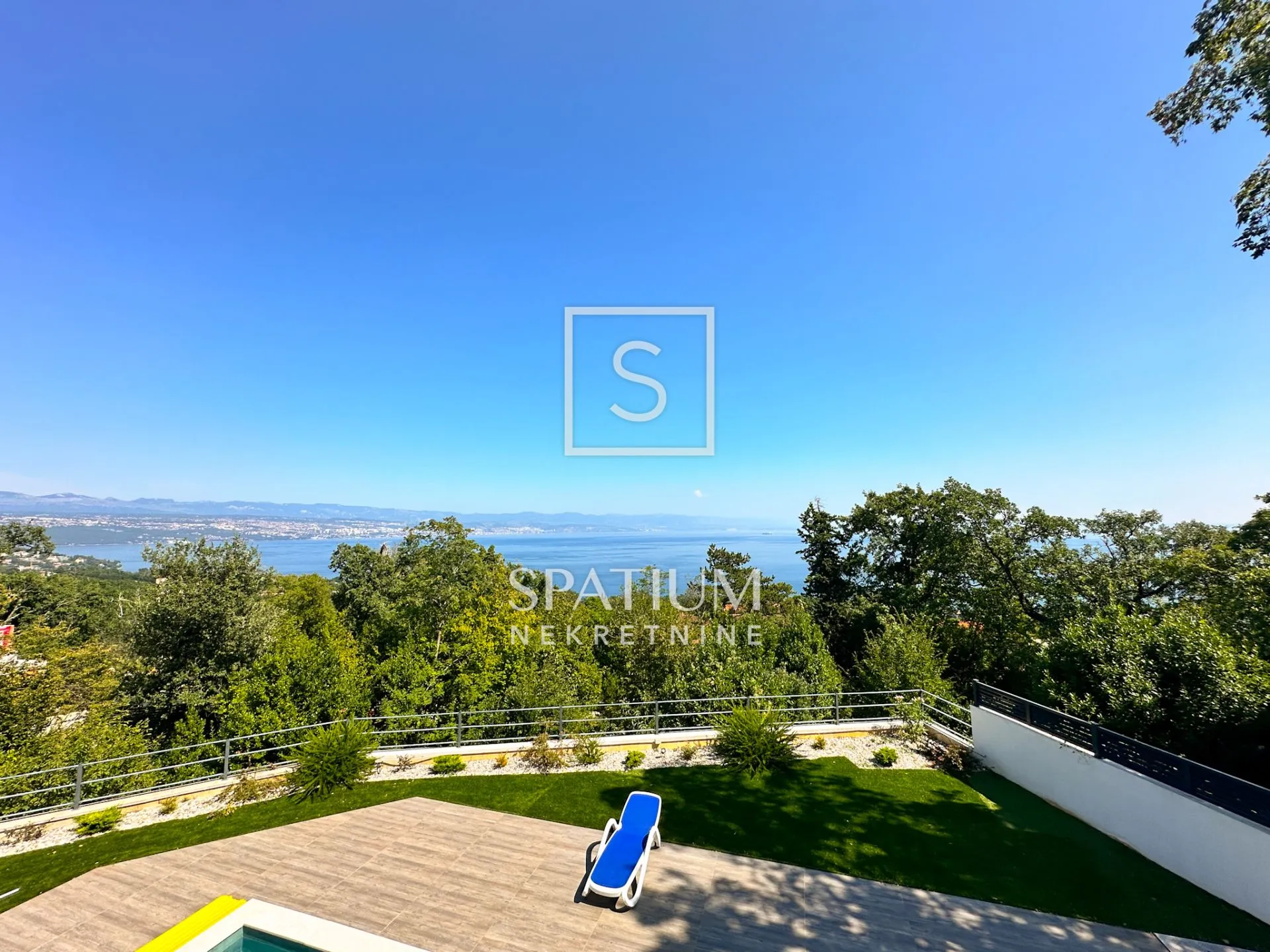 lovran, oprić - moderna vila s bazenom i panoramskim pogledom - slika 38