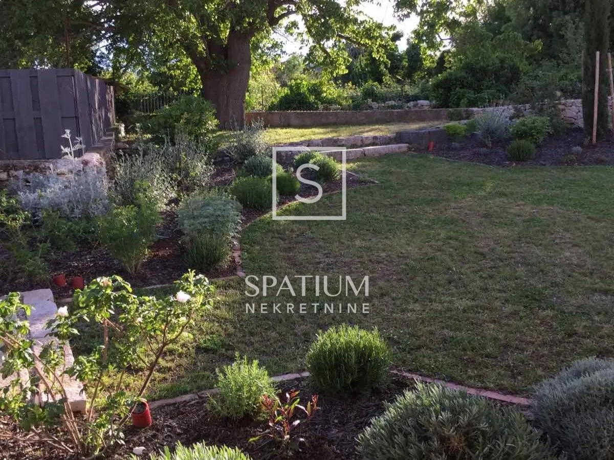 labin, istarska kamena kuća na mirnoj lokaciji - slika 13
