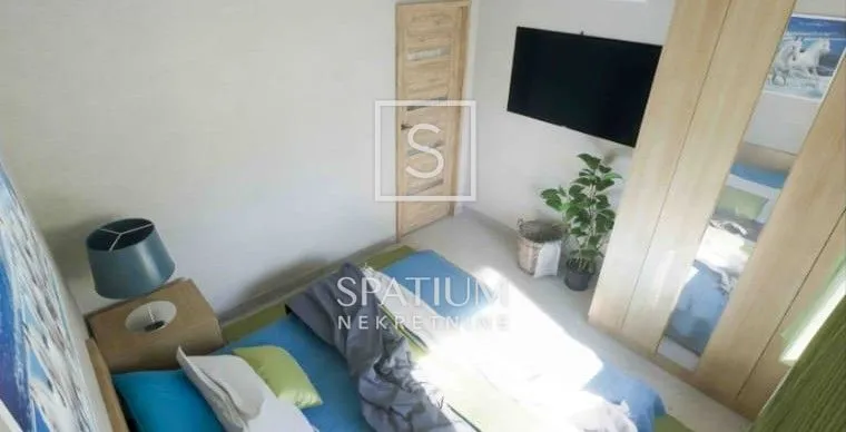 poreč, dvosobni stan u prizemlju s vrtom - slika 11