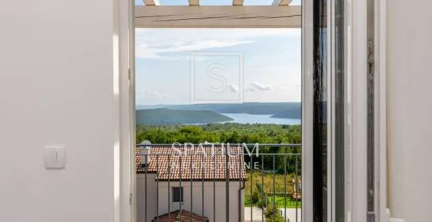 labin, okolica, kuća s bazenom i panoramskim pogledom - slika 10