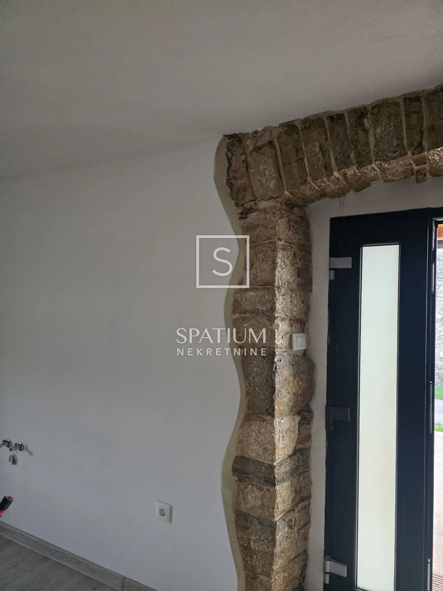 žminj, autentična kamena istarska kuća - slika 7