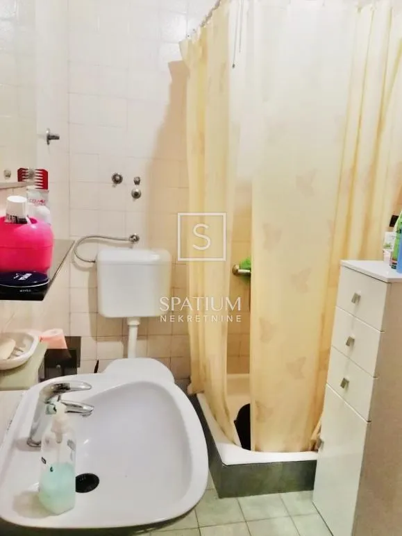 grižane, kuća u zaleđu crikvenice - slika 10
