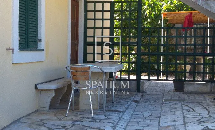 labin, raša, apartmanska kuća s bazenom - slika 18