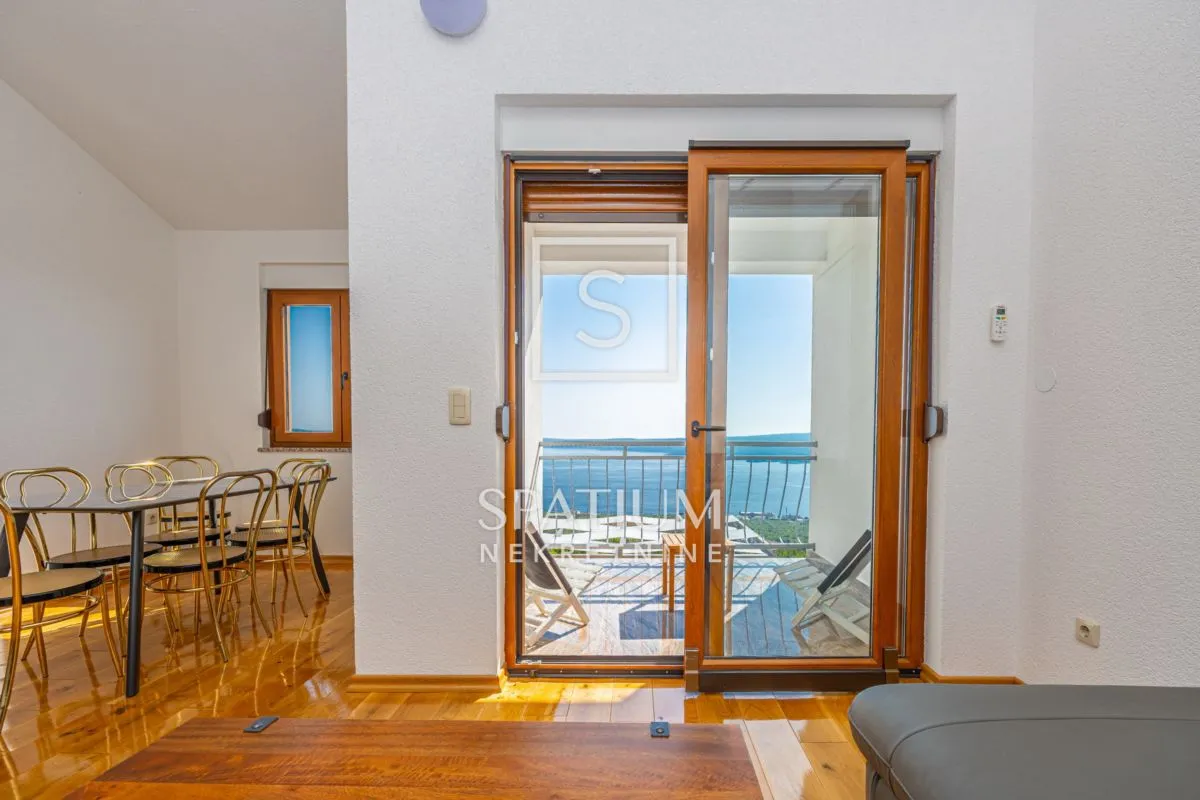 crikvenica, dvije apartmanske kuće i maslinik - slika 17
