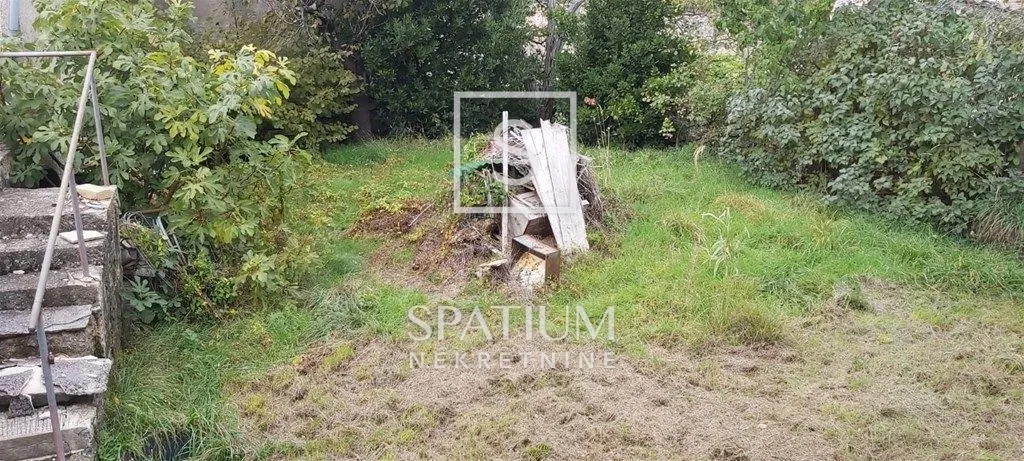 kuća u lupoglavu, brest pod učkom - slika 6