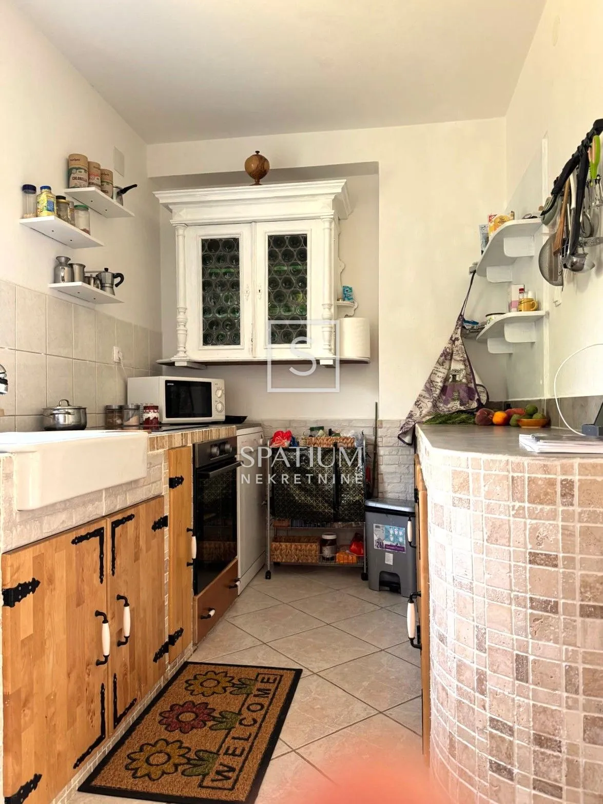lovran, dvosoban stan 82m2, 500m od mora - slika 8