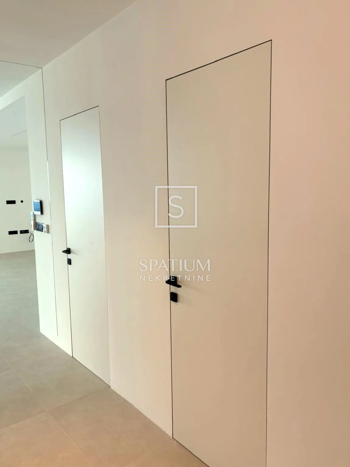opatija, vrhunski 3s+db u novogradnji 250m od mora - slika 3
