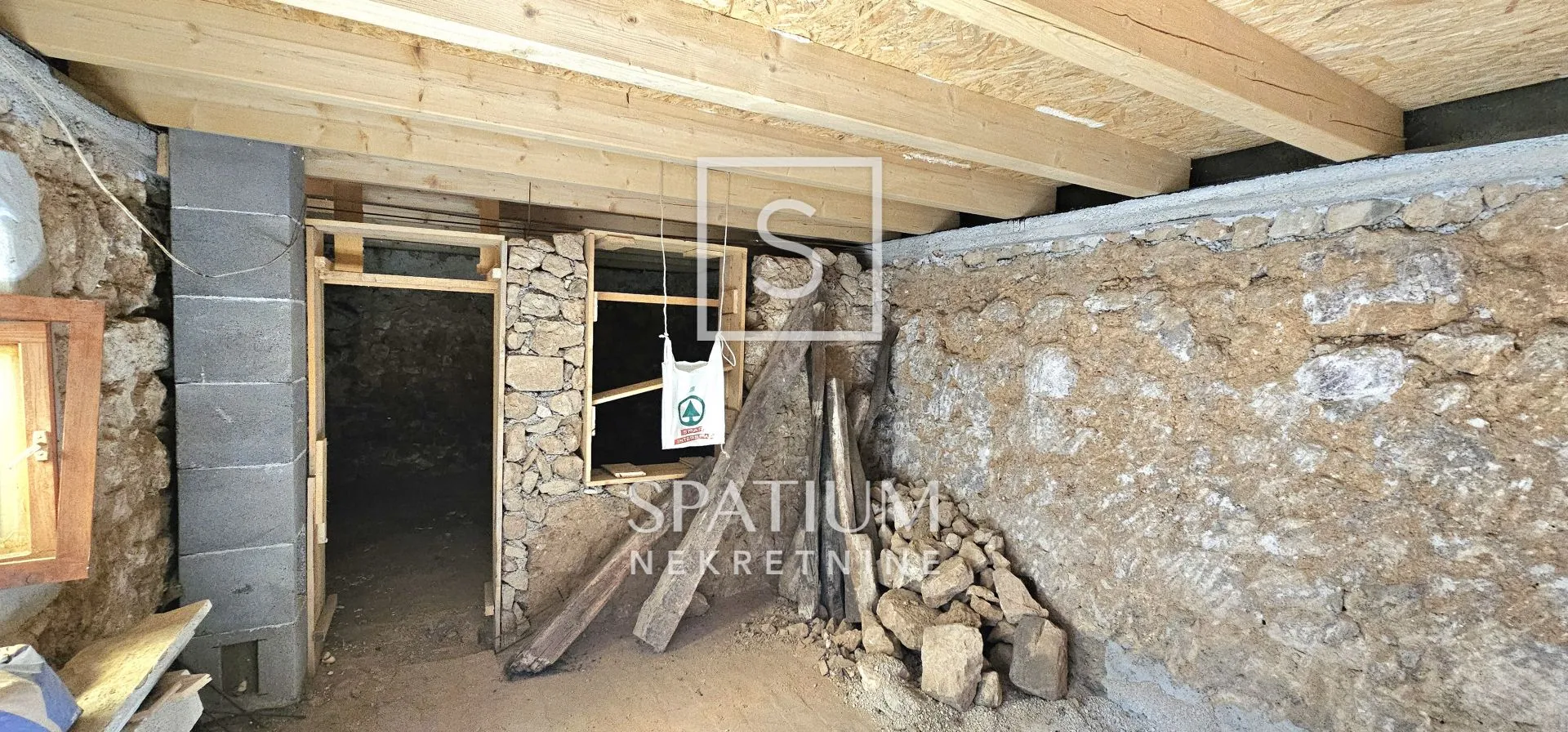 vinodolska općina, grižane, primorska kamena kuća - slika 5