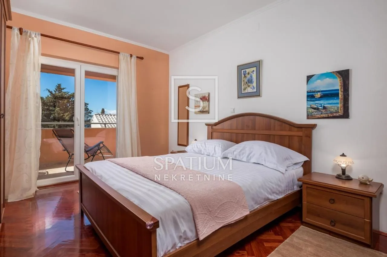 dramalj, vila s mediteranskim vrtom blizu mora - slika 10