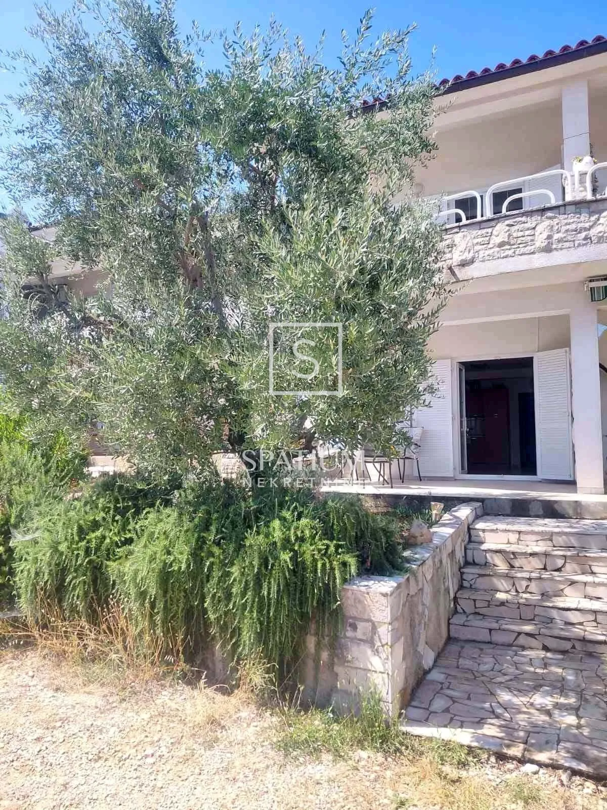 istra, duga uvala, stan s terasom i vrtom - slika 6