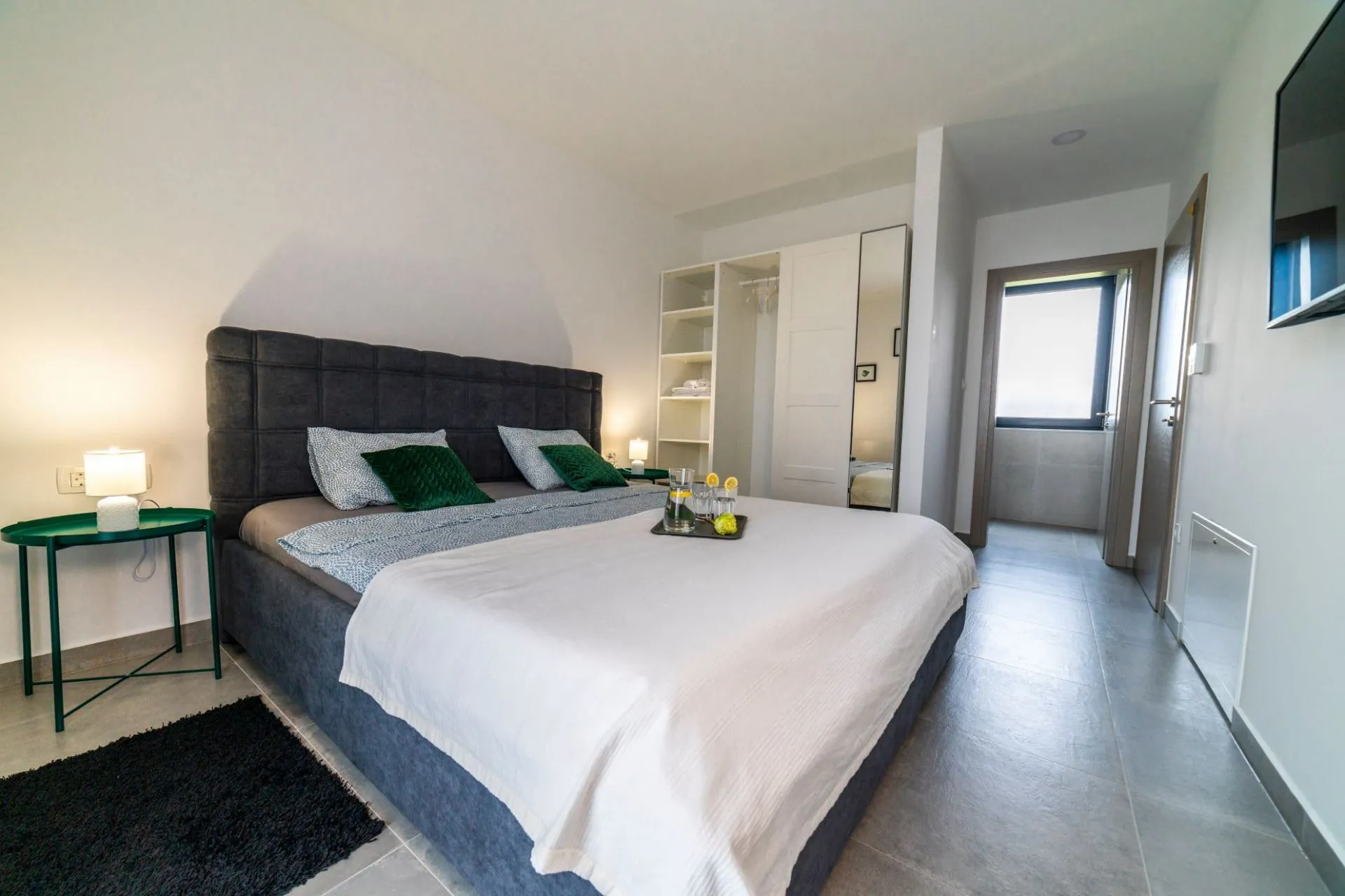 poreč, vila s bazenom sa uhodanim turističkim najmom - slika 19