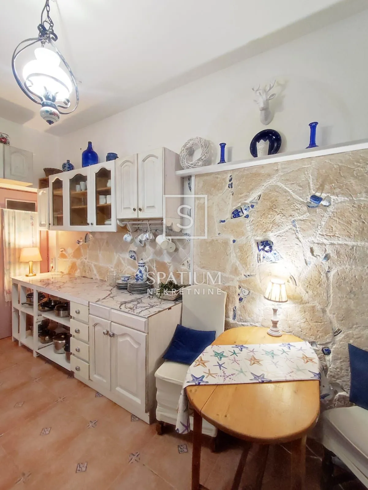 krk, malinska, dva stana s mediteranskim vrtom - slika 4