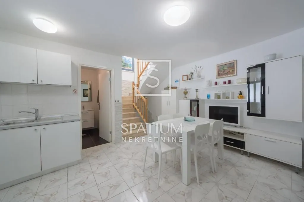 pješčana uvala, kuća s 5 apartmana - slika 3