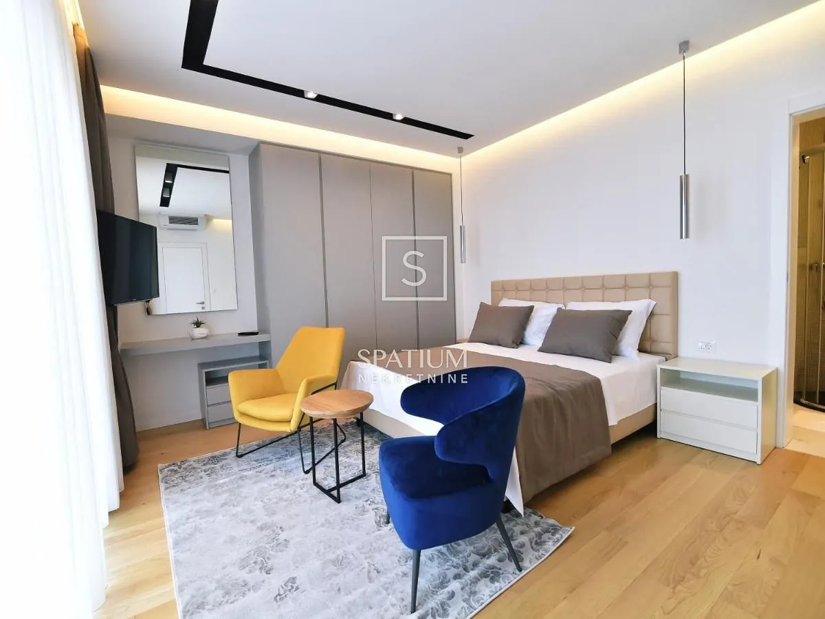 opatija, vila sa šest apartmana - slika 10