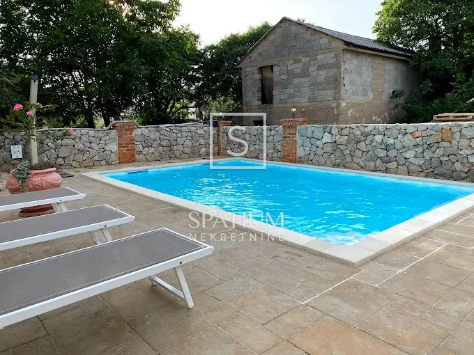 krk, klimno, vila u blizini mora - slika 38