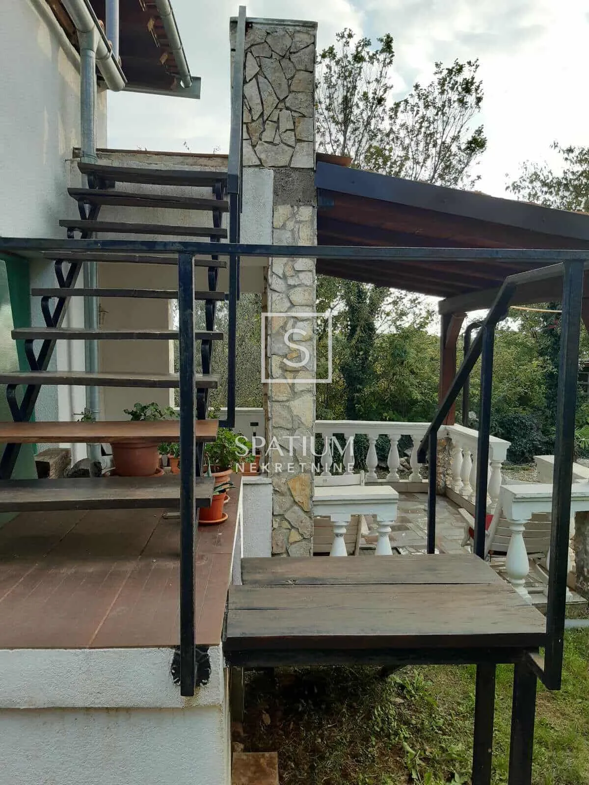 garica, otok krk, samostojeća kuća sa okućnicom - slika 3