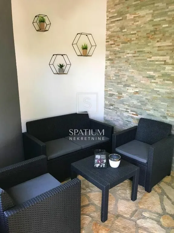 zadar, sukošan, kuća s velikom okućnicom - slika 22