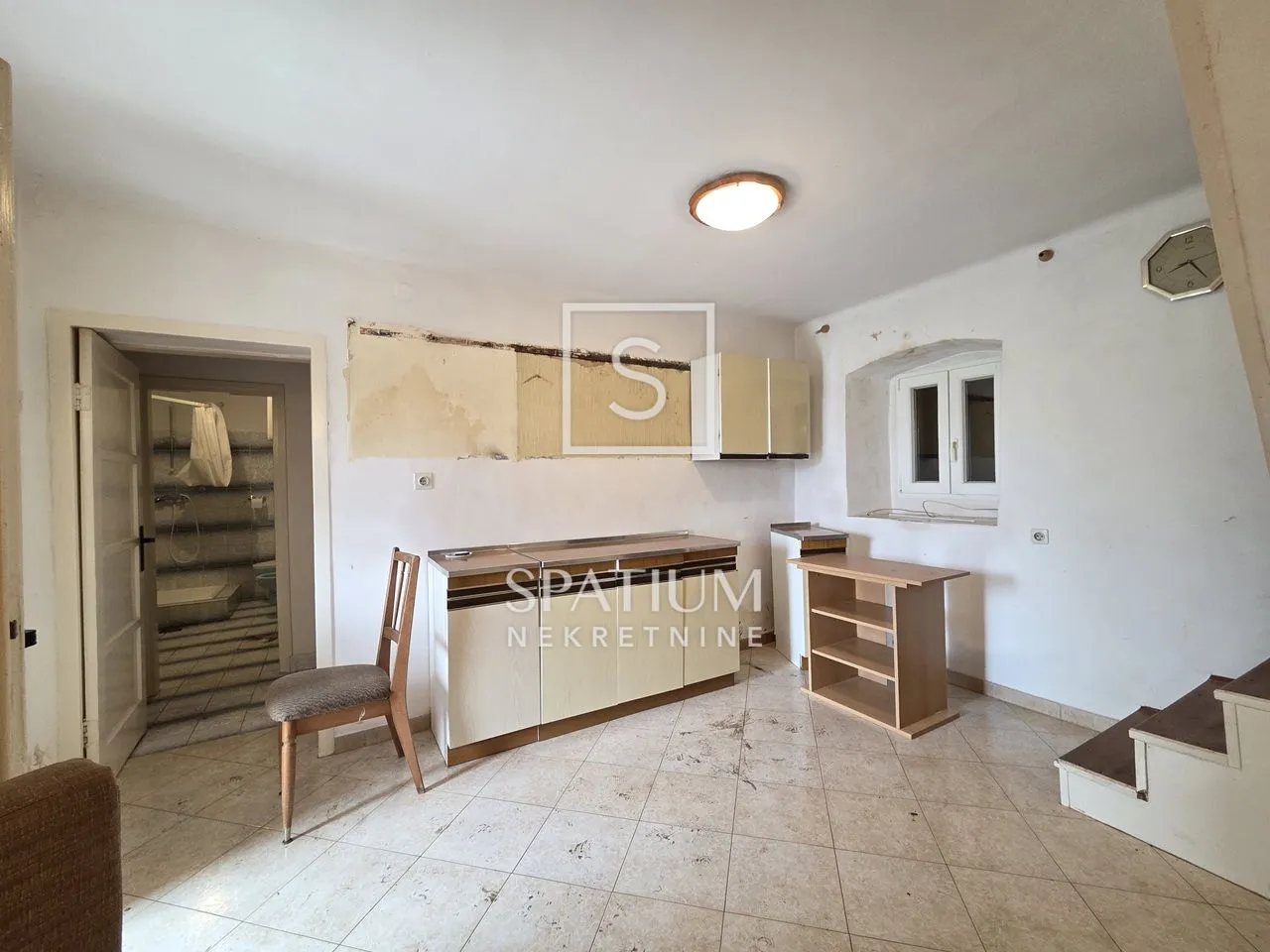 labin, okolica, kamena kuća u fazi renovacije - slika 6