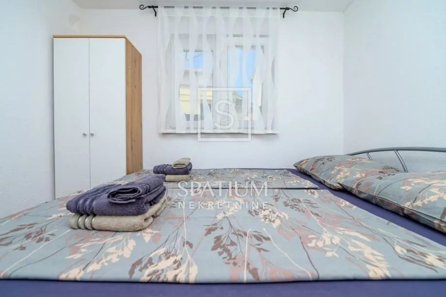 mali lošinj, etaža kuće s 3 apartmana blizu centra - slika 14