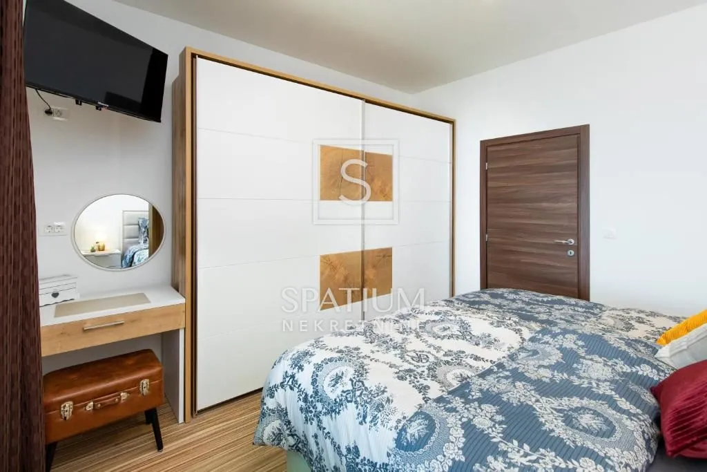opatija, centar, stan s pogledom 50m od mora - slika 7