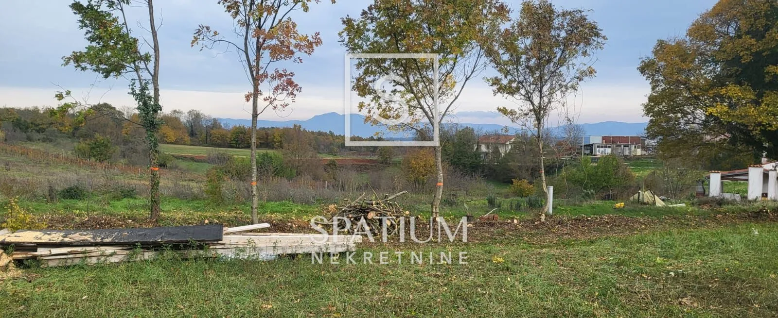 barban, dva građevinska zemljišta s projektom - slika 22