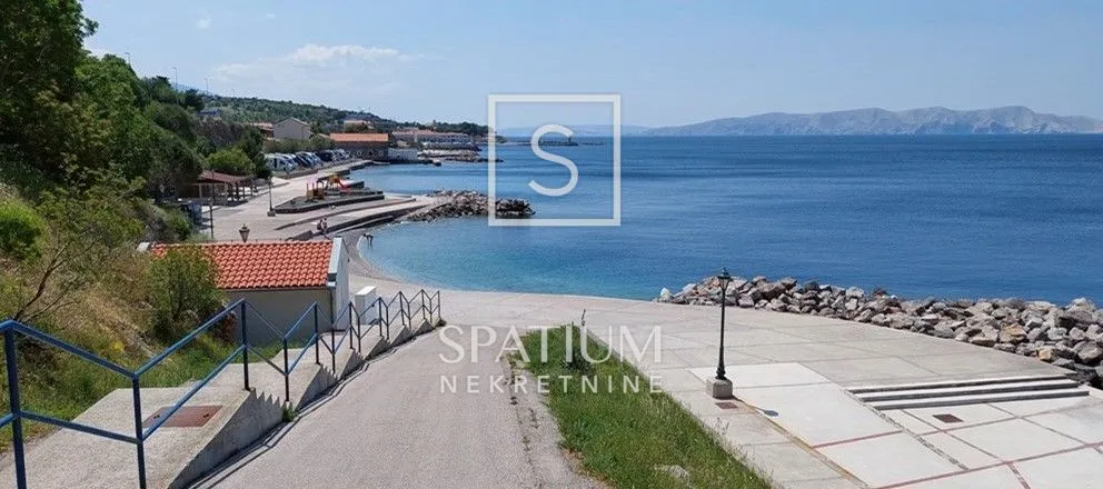 senj, predivan stan 80m od plaže - slika 12
