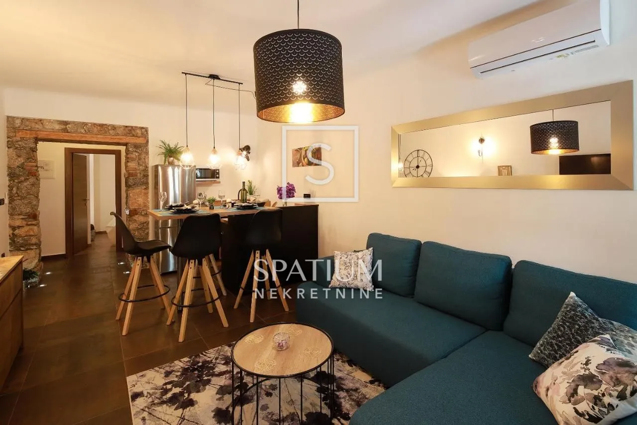 rijeka, centar, prodaja uhodanog poslovanja, 3 apartmana - slika 28