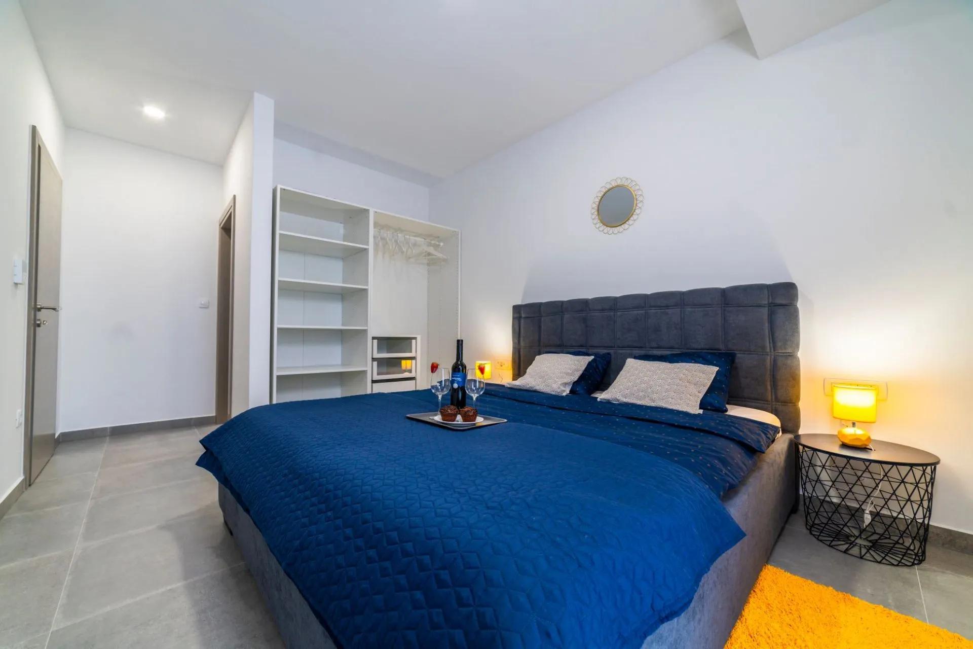 poreč, vila s bazenom sa uhodanim turističkim najmom - slika 11